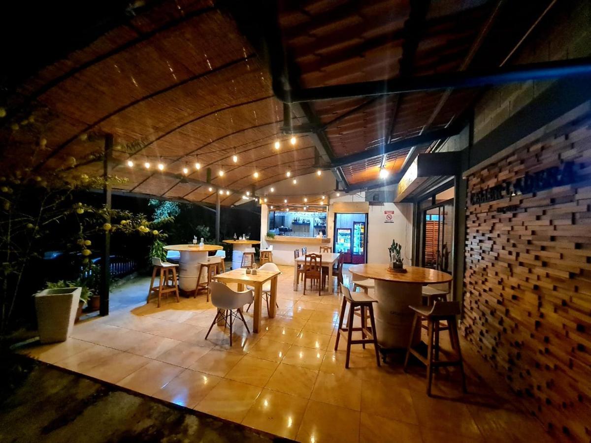 Ladera Hotel Turrialba Exterior foto