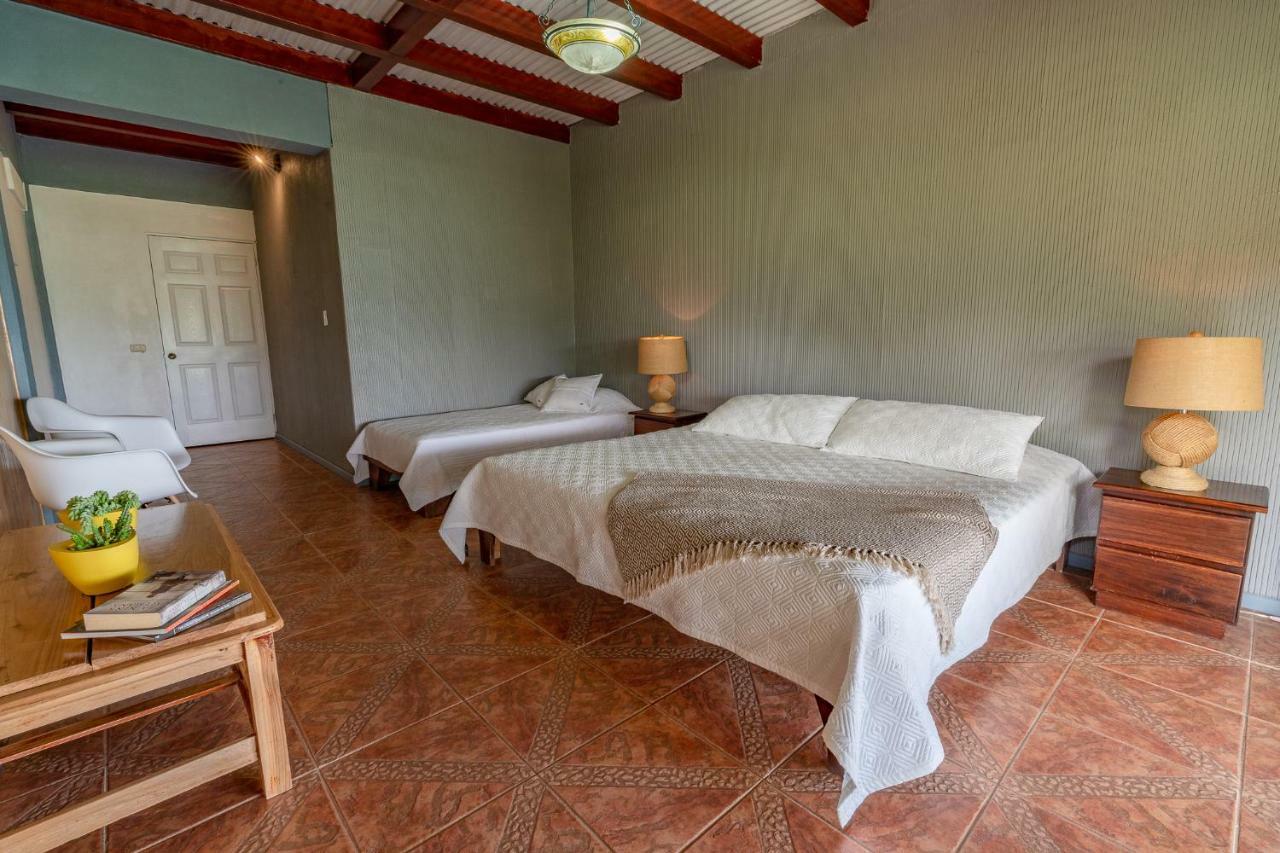 Ladera Hotel Turrialba Exterior foto