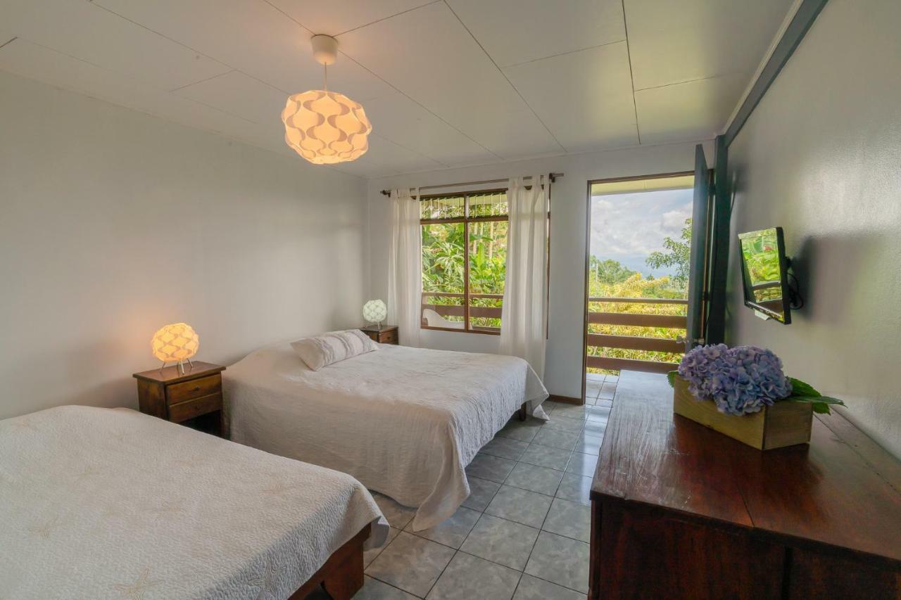 Ladera Hotel Turrialba Exterior foto